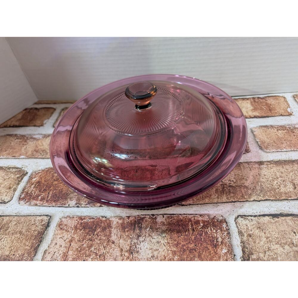 VTG Vision Corning Ware, USA 1 Qt Cranberry Teflon Glass Bowl Dish W/ Lid V-31-B - Picture 2 of 8